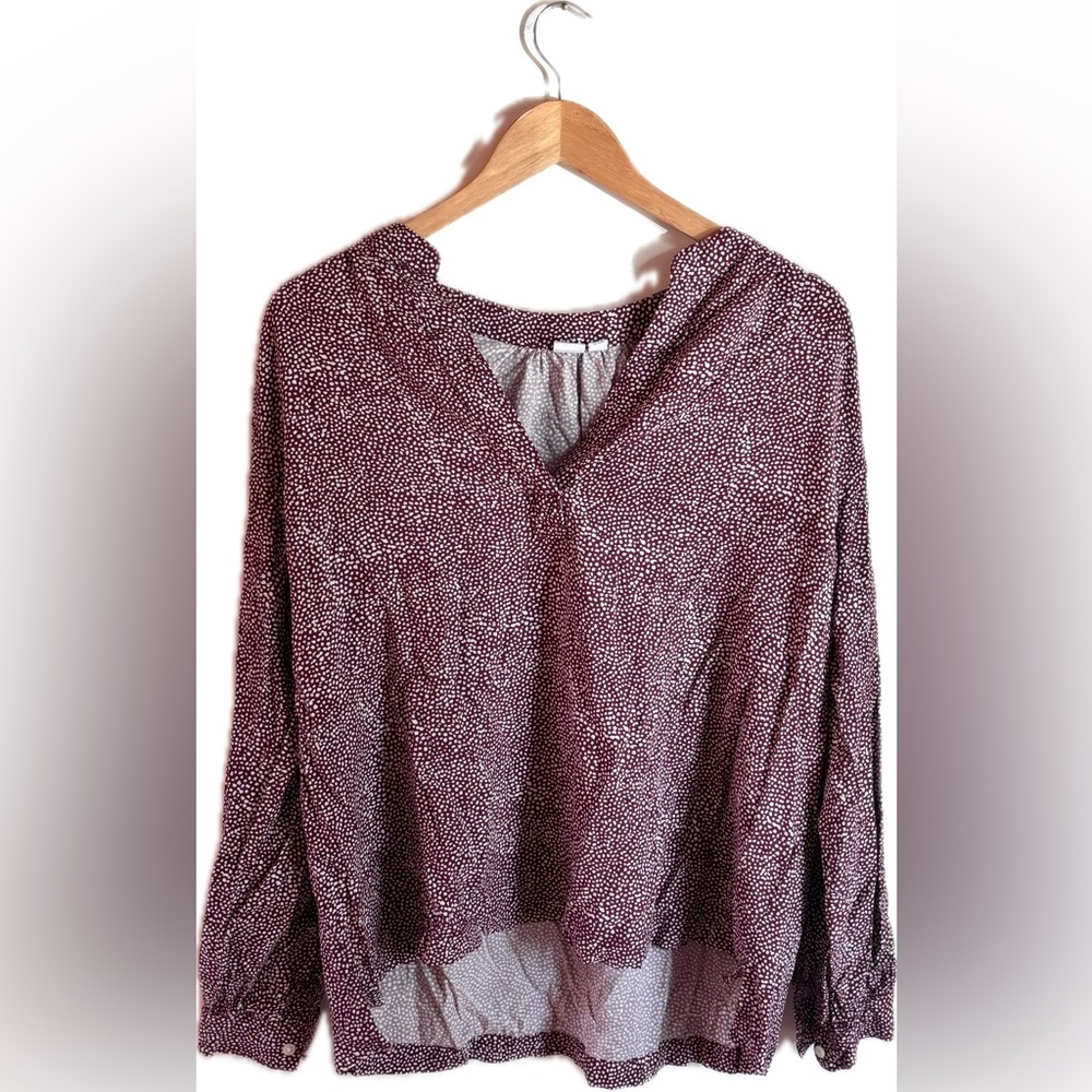 Gap Purple and White Rayon V-Neck Blouse - Picture 1 of 4